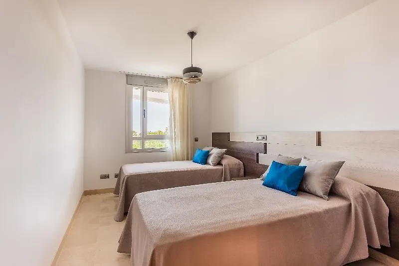 Aqua Apartments Vento, Marbella 3*,