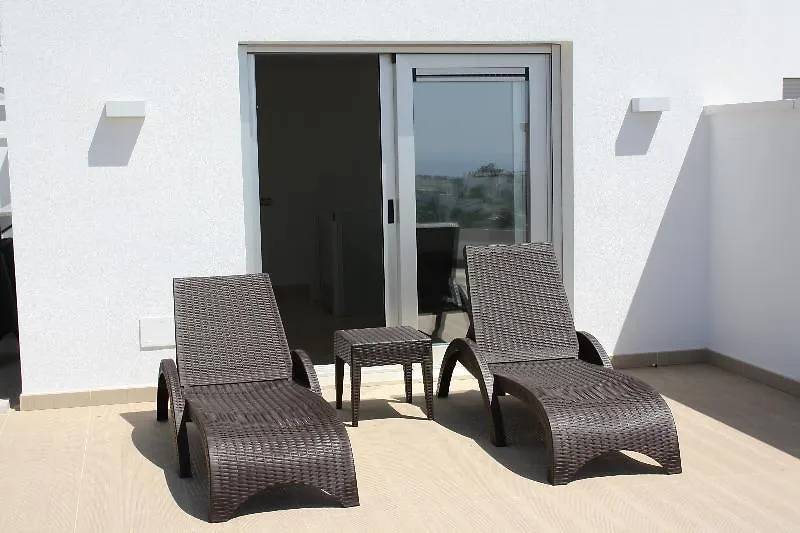Aqua Apartments Vento, Marbella 3*,